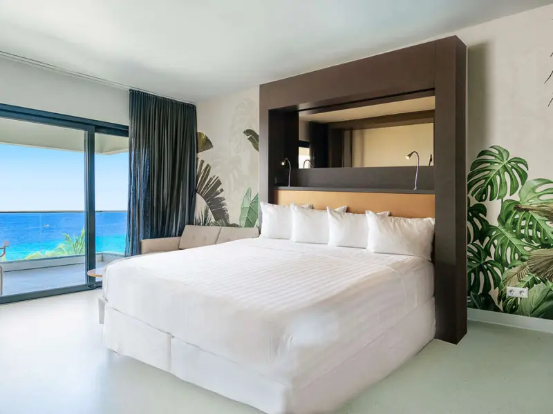 Papagayo Beach Hotel