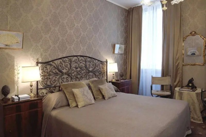 Hotel Metropole