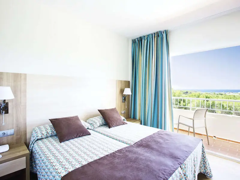 Hotel Invisa Ereso
