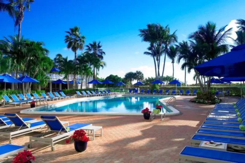 Radisson Resort Miami Beach