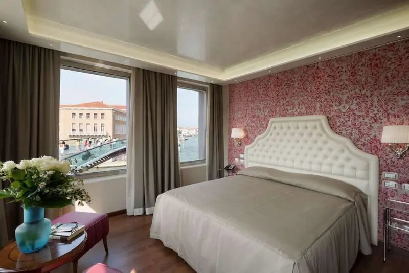 Hotel Santa Chiara