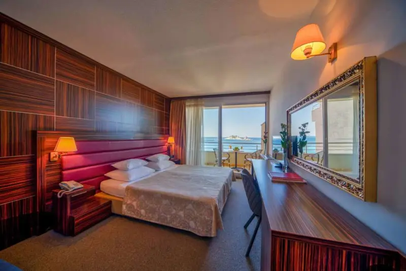 Hotel Palas