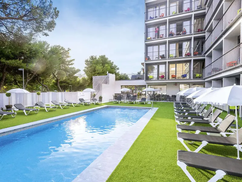 Hotel GHT Sa Riera