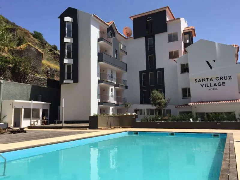 Santa Cruz Village Hotel