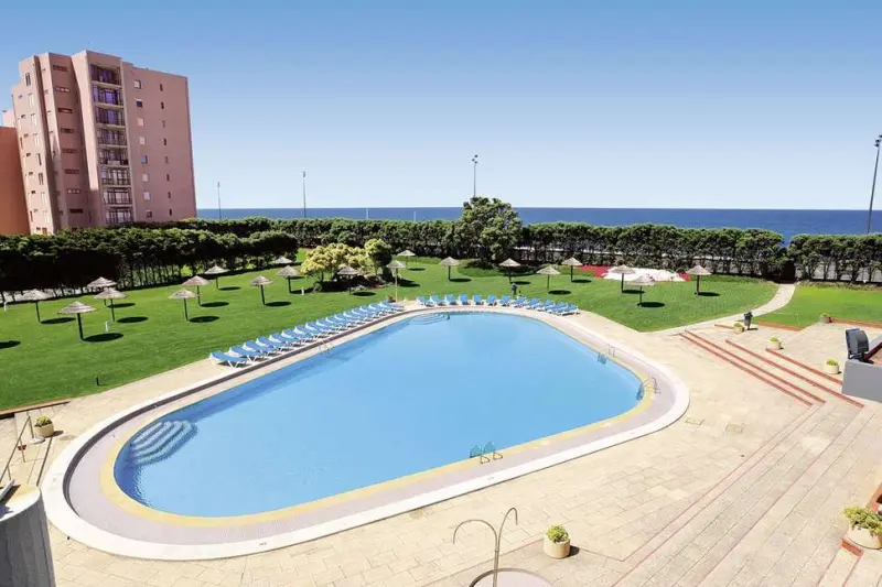 Hotel Axis Vermar Conference & Beach Hotel