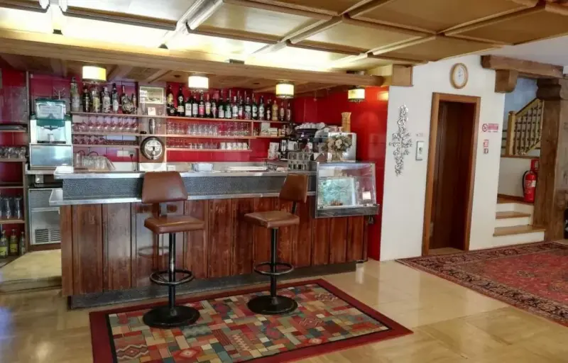 Hotel Rodes