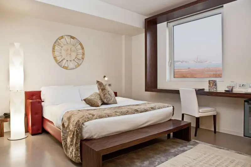 Antony Hotel