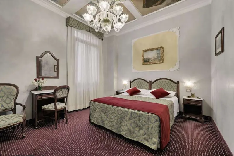 Hotel Pausania