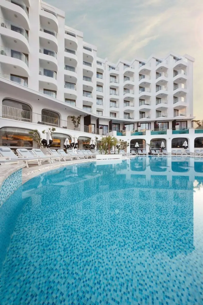 Lalila Blue Suites 5 Star