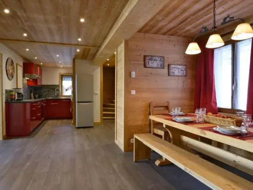 Chalet Alaska