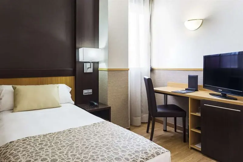 Hotel Catalonia Giralda