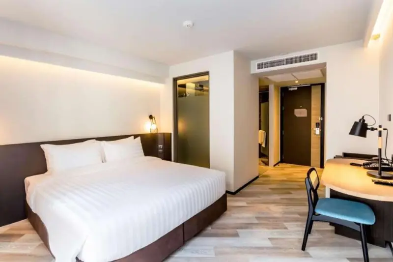 Seekers Finders Rama IV Hotel