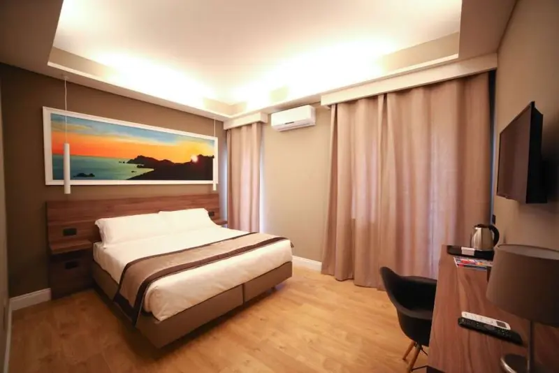 7th Floor - Exclusive Rooms