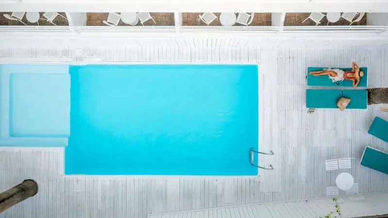 Azure Mare hotel