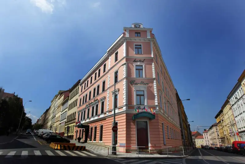 Hotel Carlton