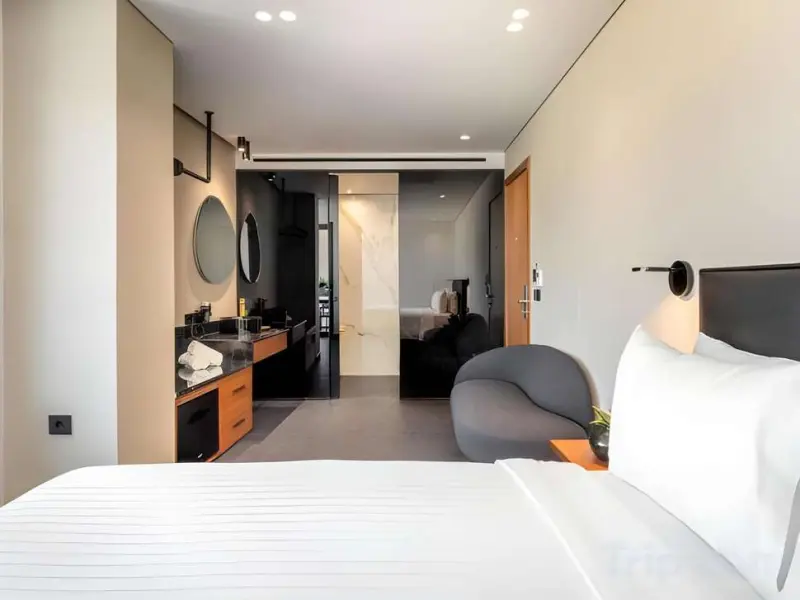 Amazon Hotel