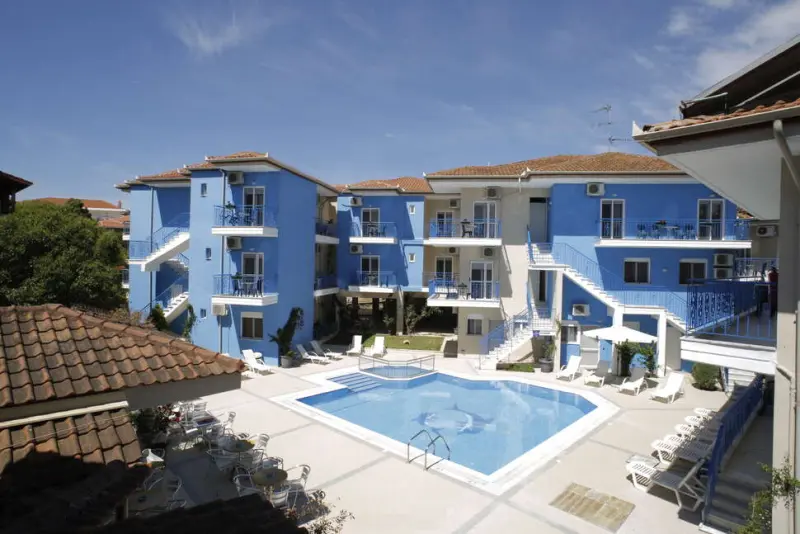 Stratos Hotel