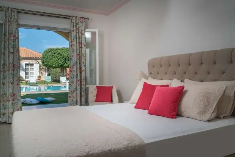 Aeolos Boutique Hotel & Suites