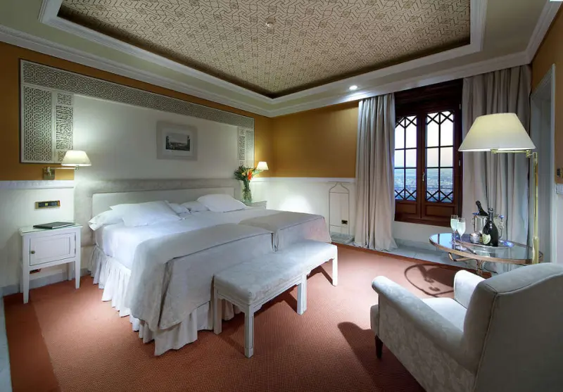Hotel Alhambra Palace
