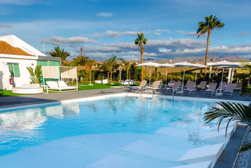 Seven Hotel & Wellness - Gay only