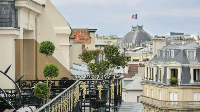 Maison Astor Paris, Curio Collection by Hilton