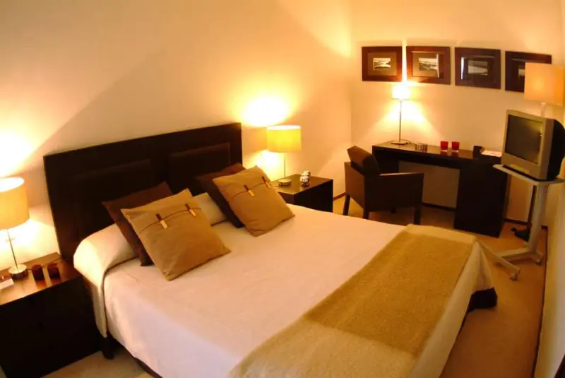 Carcavelos Beach Hotel
