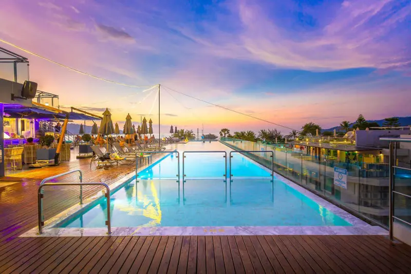 Hotel Clover Patong Phuket