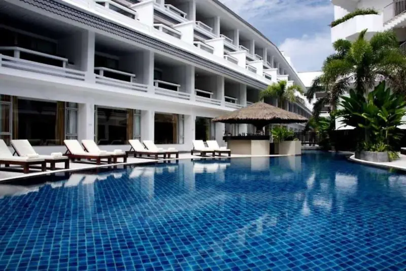 Radisson RED Phuket Patong Beach