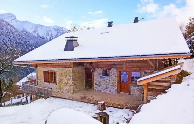 Barbossine - Chalet - BO Immobilier - Reduced prices on ski passes Châtel & Portes du Soleil