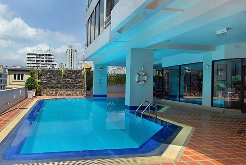 Taipan Hotel