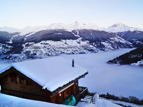 BELVILLA - (CH-1987-27) vakantiehuis Mooi luxe chalet in het topskigebied Quatre VallÃƒÂ©es - Verbier, met sauna,