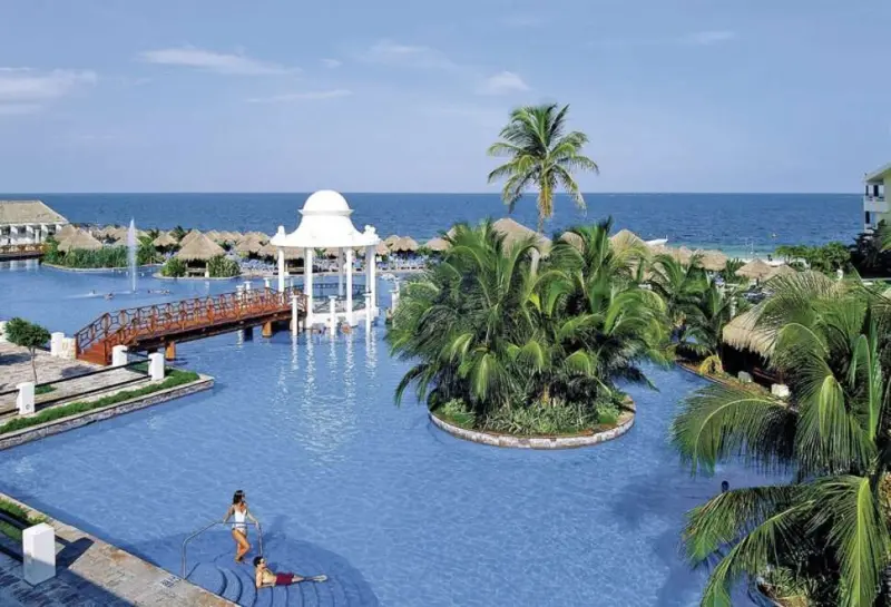 Dreams Sapphire Resort & Spa