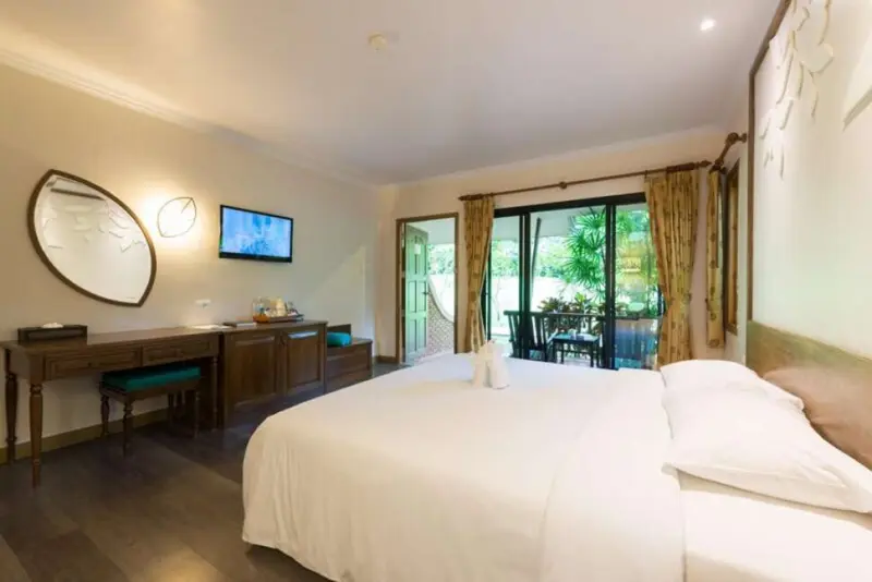 The Leaf on The Sands by Katathani Resort