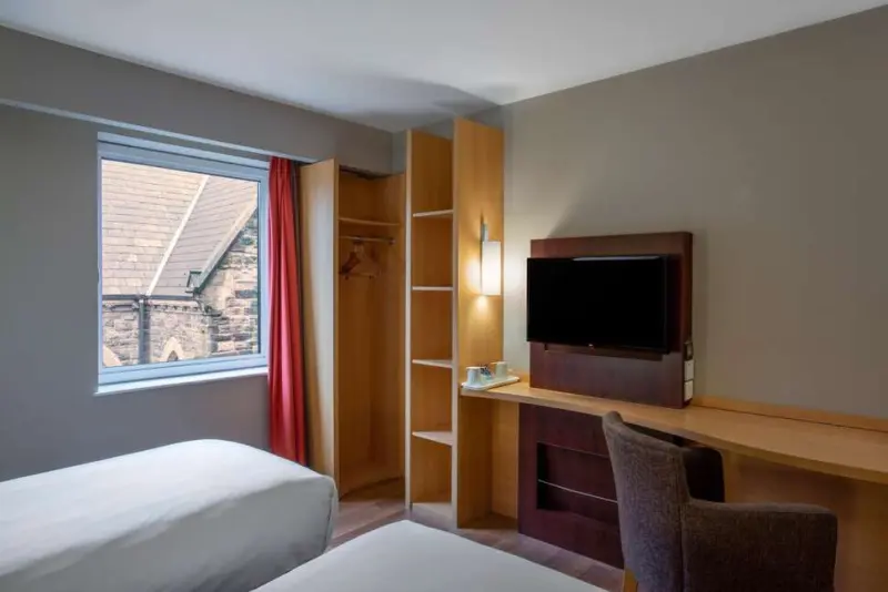 ibis Belfast Queens Quarter