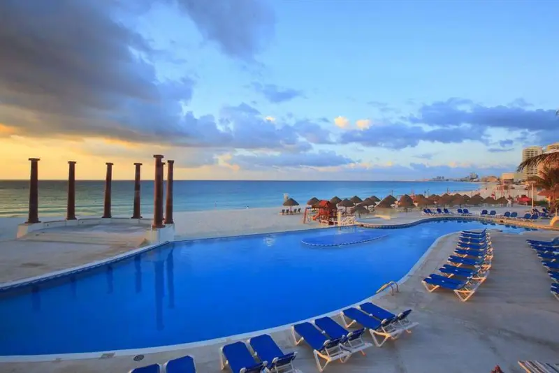 Hotel Krystal Cancún