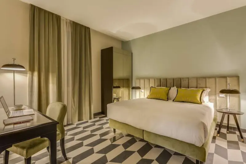 Otivm Hotel