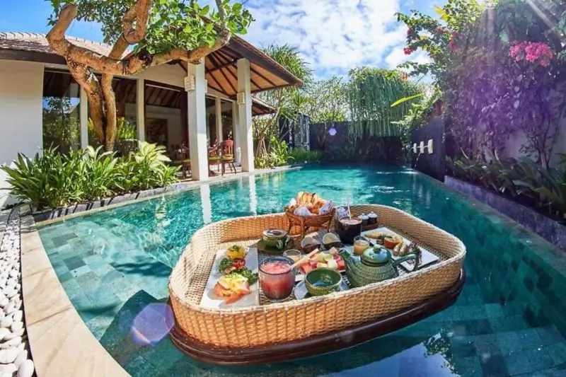 The Royal Purnama