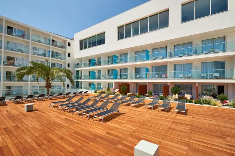 Levante Hotel