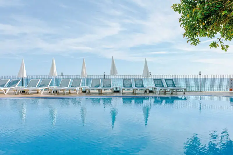 Floria Beach Hotel