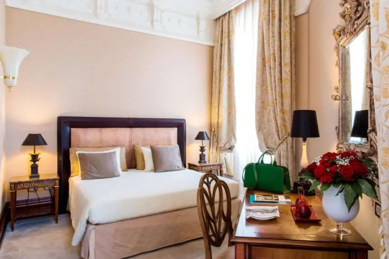 Anantara Palazzo Naiadi Rome Hotel