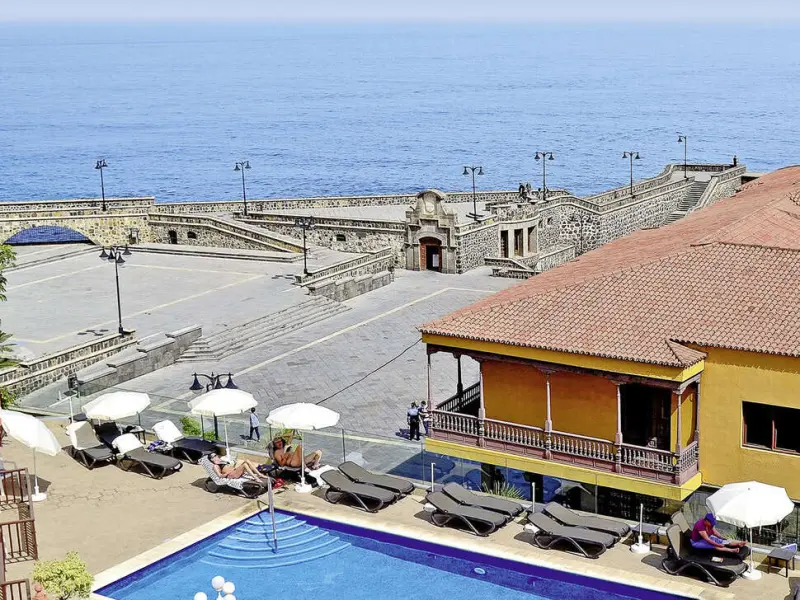 Hotel Monopol