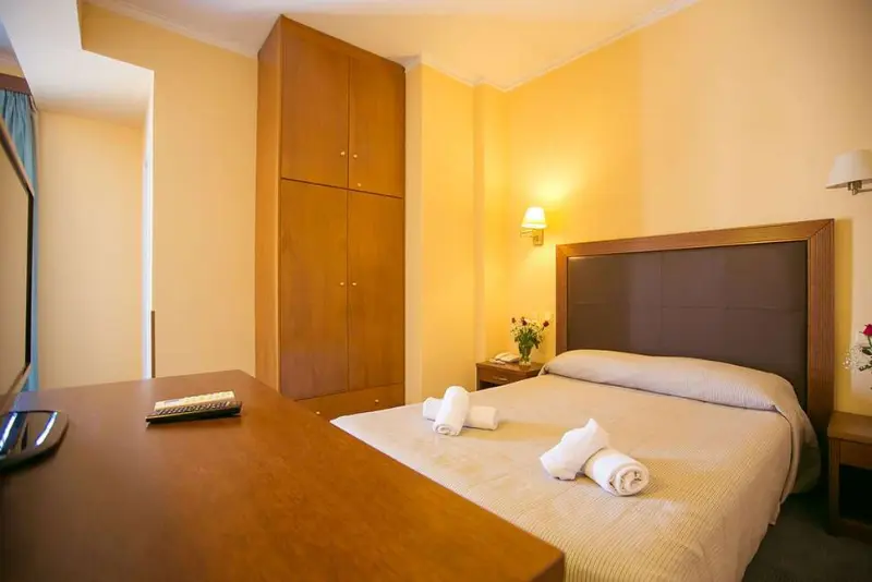 Marina-Athens Hotel