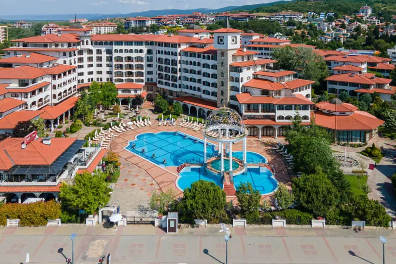Hotel Helena SANDS | Helena Resort