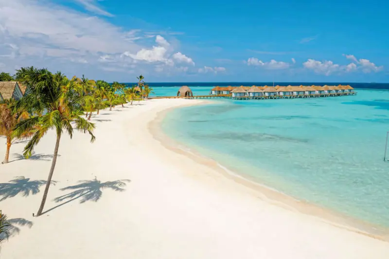 OUTRIGGER Maldives Maafushivaru Resort