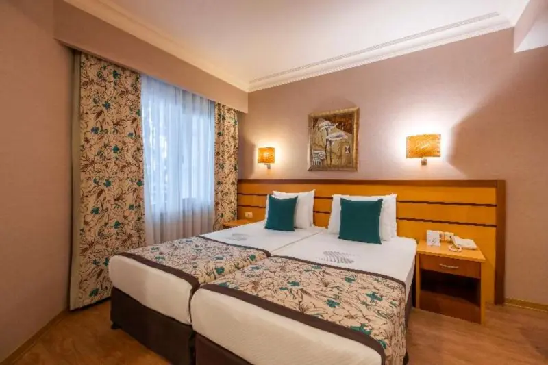 Side Sun Hotel