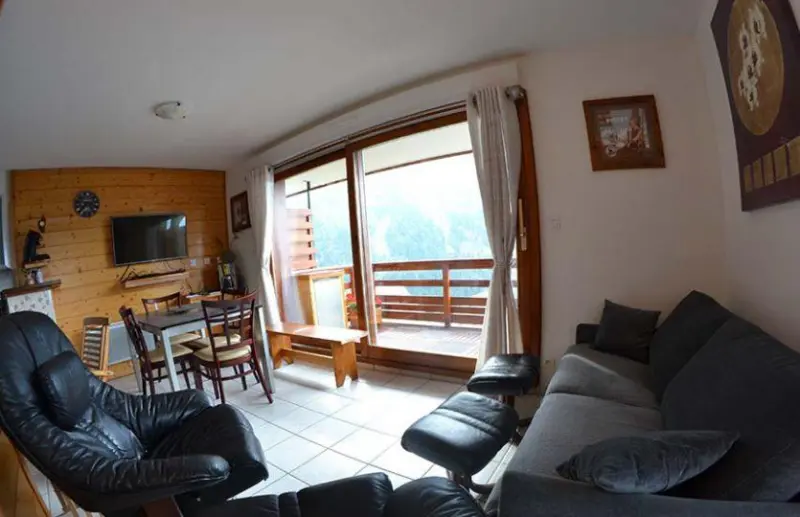 VAUJANYLOCATIONS- Chalet du Verney - Two-Bedroom Apartment
