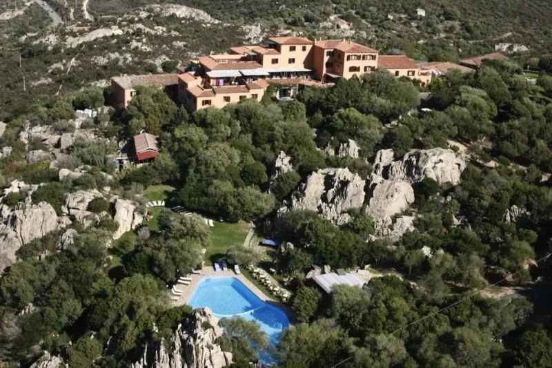 Hotel Rocce Sarde
