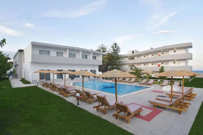 Evita Bay Hotel