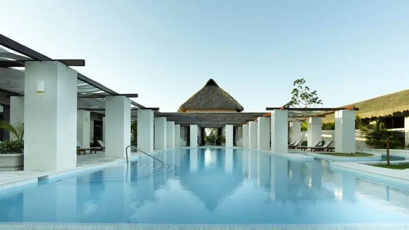 Grand Palladium White Sand Resort & Spa, a Registry Collectin Hotel