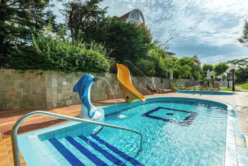 Hotel Helena SANDS | Helena Resort